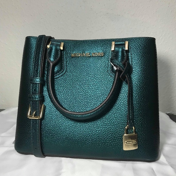 Michael Kors Handbags - BRAND NEW Michael Kors adele medium messenger